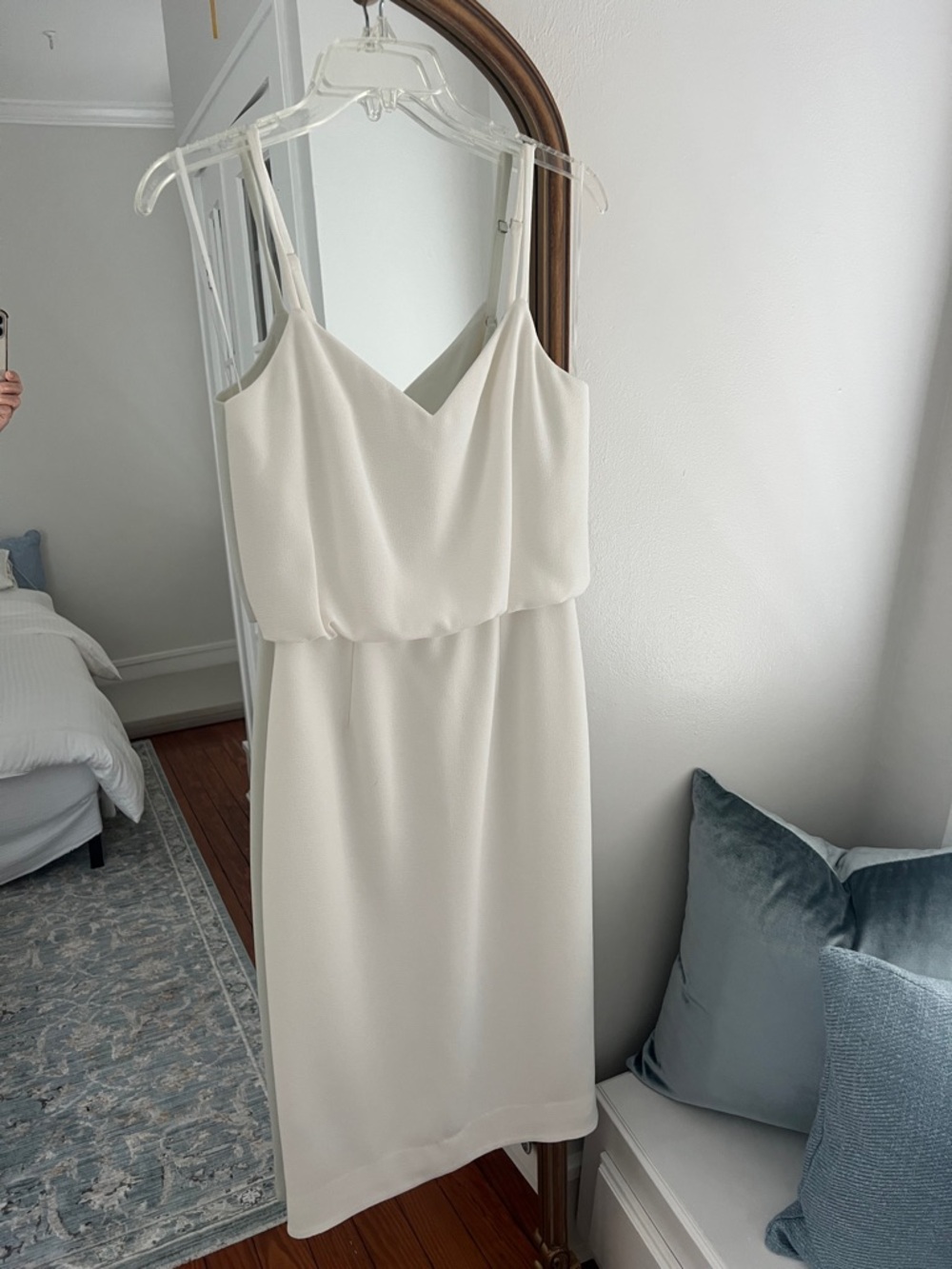 Dress the Population White V-Neck Sleeveless Midi Dress